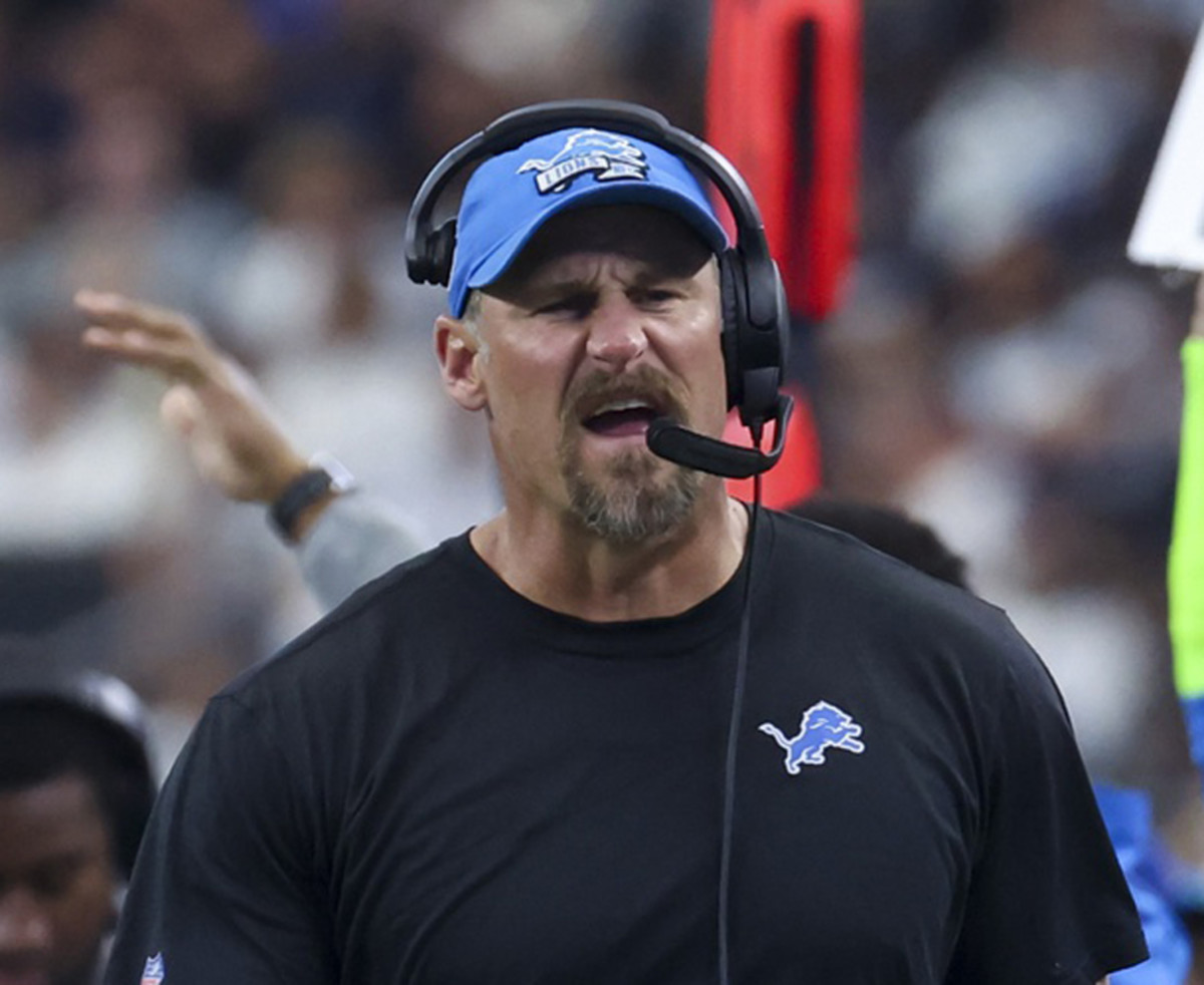 Detroit Lions head coach Dan Campbell